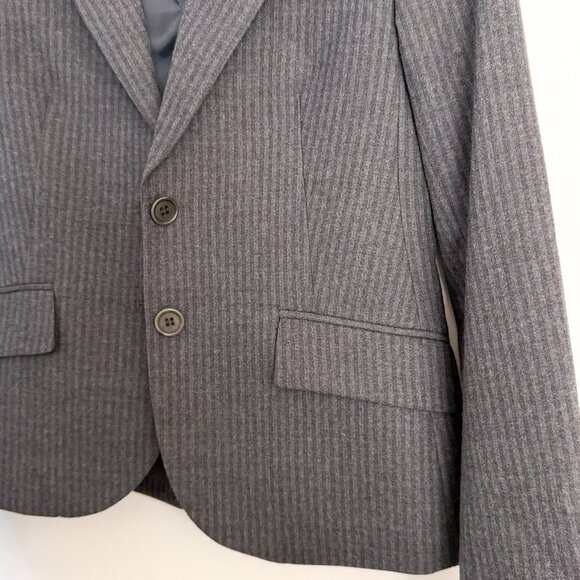 theory // gray wool striped blazer + trouser set (blazer 0 / trousers 2) - Picture 5 of 16